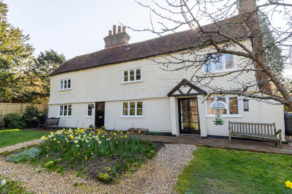 Main image of property: London Road, East Grinstead, RH19