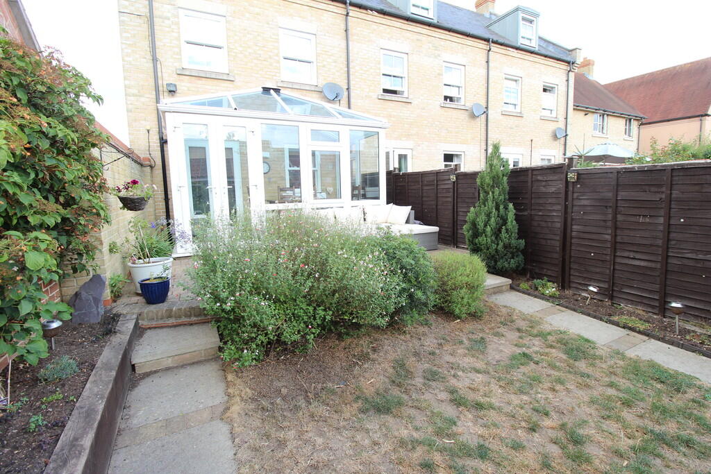 House in Ipswich - View 5