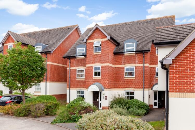 Main image of property: Jackman Close, Abingdon