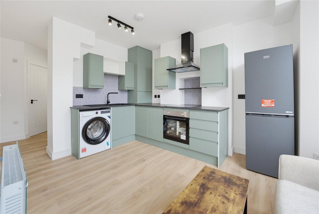 Apartment in Cardiff - View 2