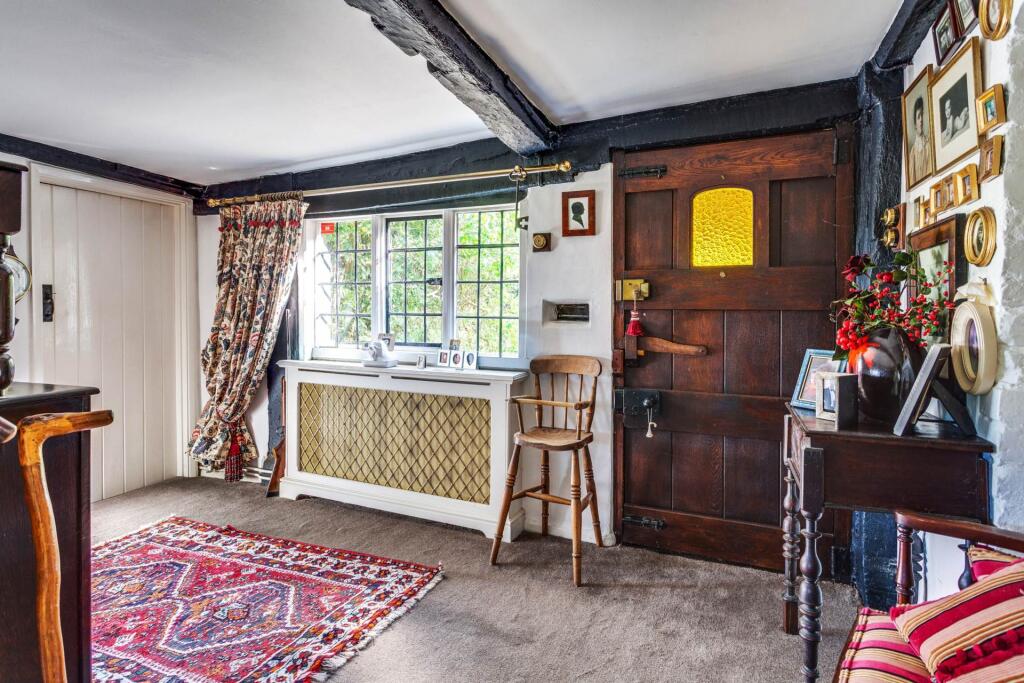 House in Reading, Tilehurst - View 4
