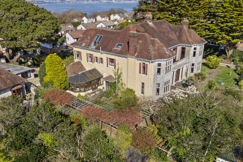 Main image of property: Higher Lane, Langland, Swansea, SA3