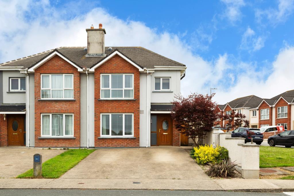 Main image of property: 32 The Way, Meadowvale, Arklow, Co Wicklow, Y14 H744