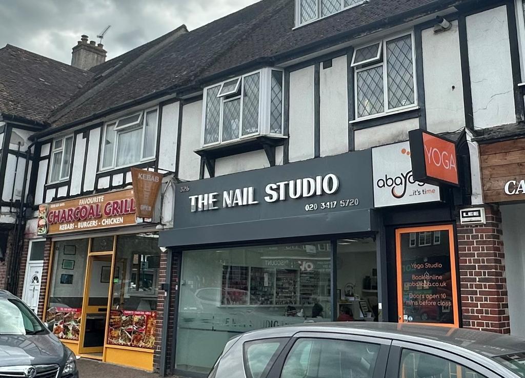 Main image of property: Limpsfield Road, Sanderstead, Surrey, CR2 9BX