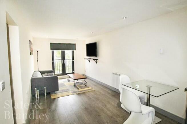 Main image of property: 7a Old Brickyard, Nottingham, Nottinghamshire, NG3