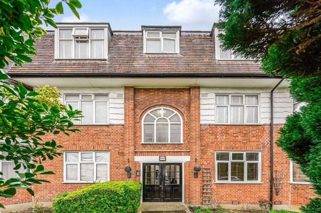 Main image of property: Churchfields, London, E18