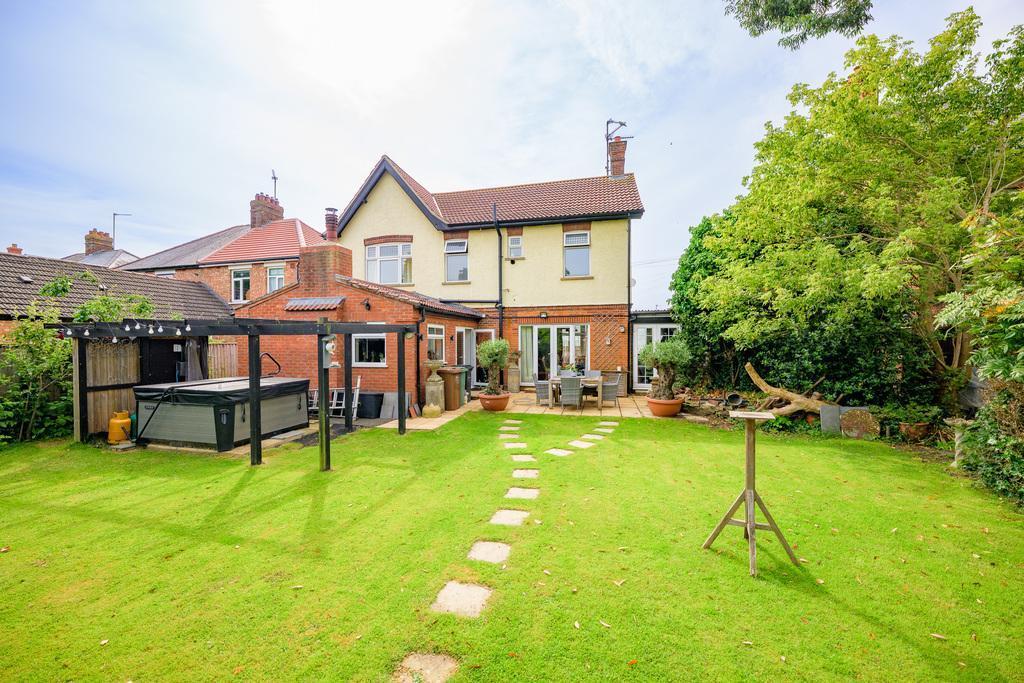 Main image of property: Victoria Road, Wisbech, Cambridgeshire, PE13 2QF
