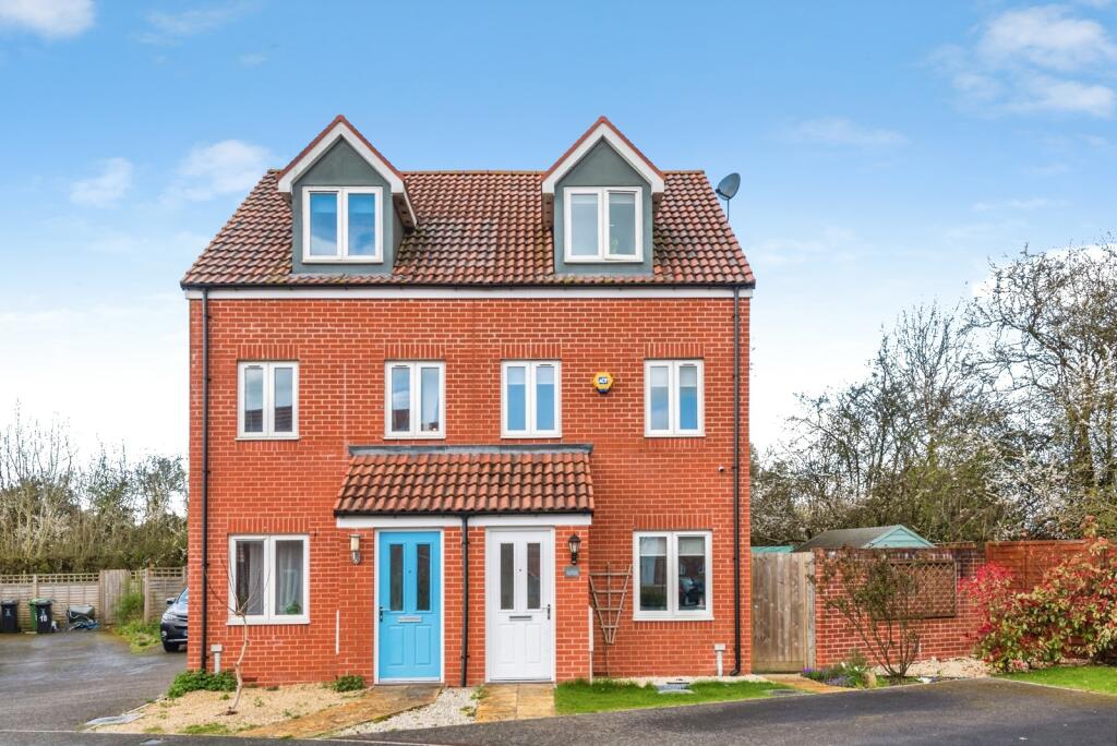 Main image of property: Brickworth Place, Swindon, Wiltshire, SN3