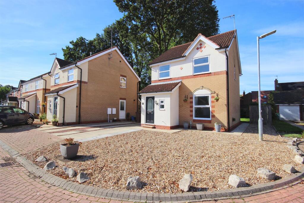 Main image of property: The Poplars, Brandesburton