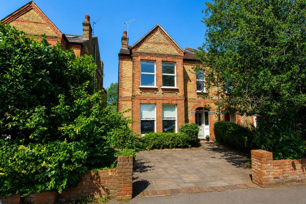 Main image of property: Onslow Gardens, South Wallington