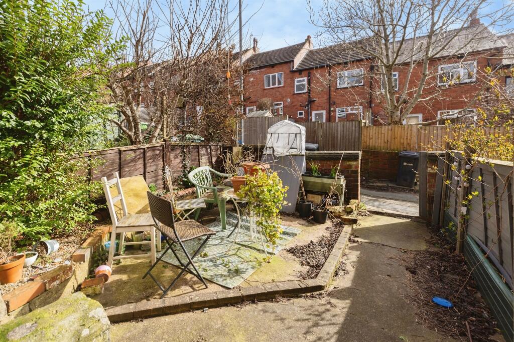 House in Leeds, Kirkstall - View 3