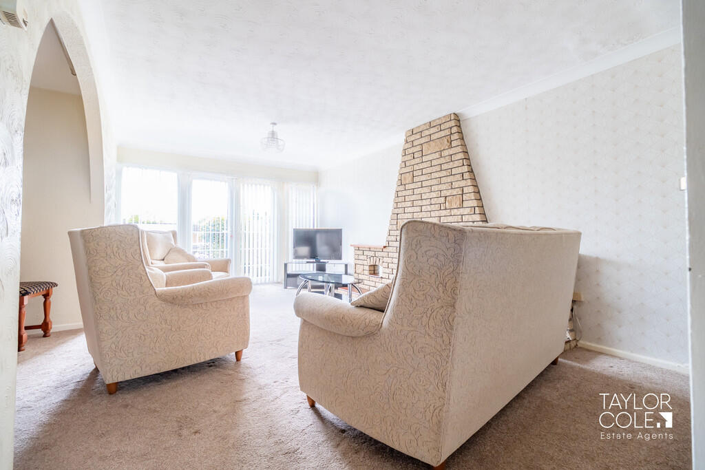 House in Tamworth, Staffordshire - View 5
