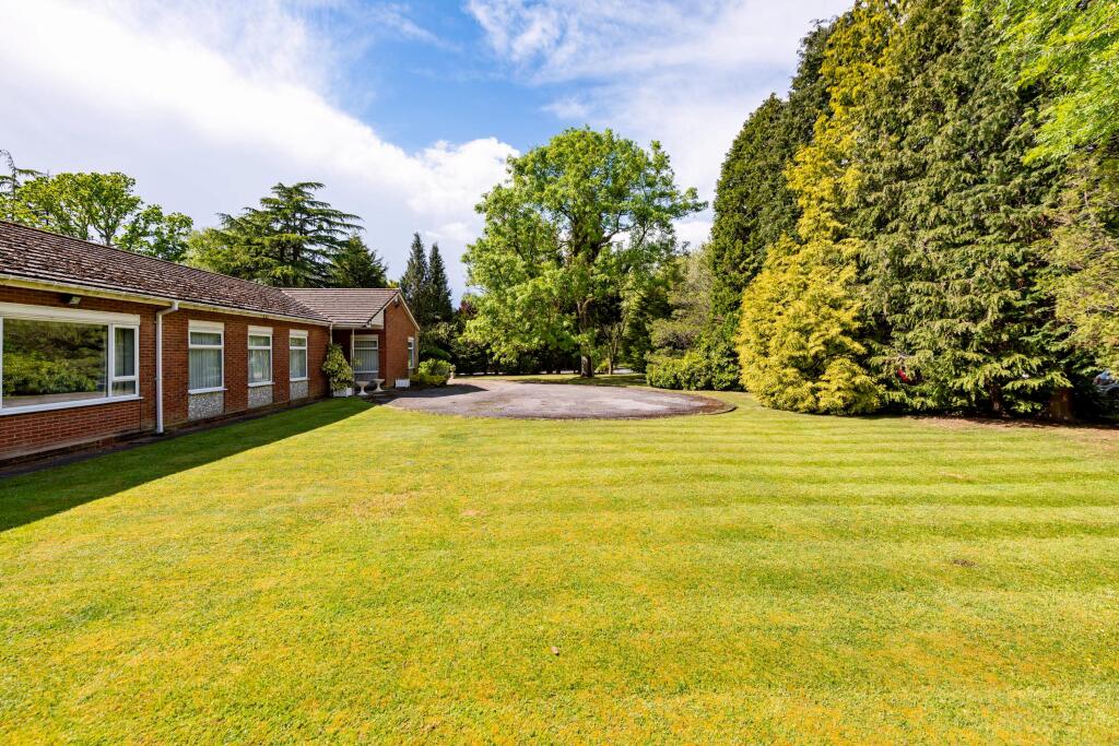 House in Solihull, Knowle - View 4