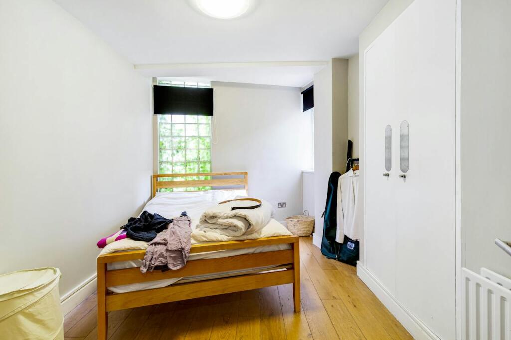 Property photo 8