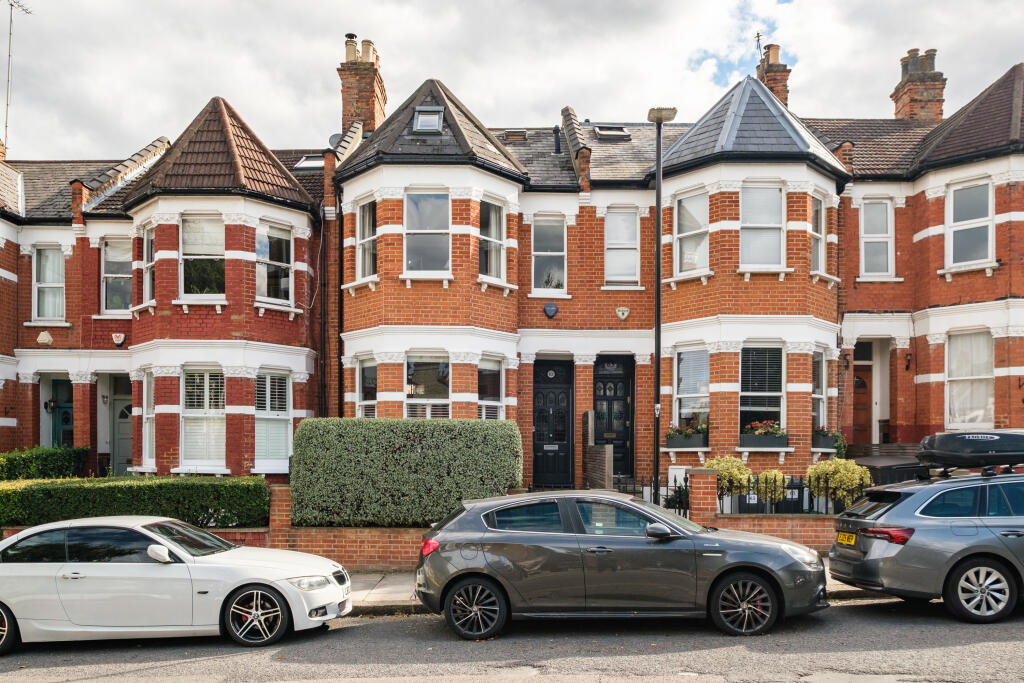 Main image of property: Victoria Road, London, N22