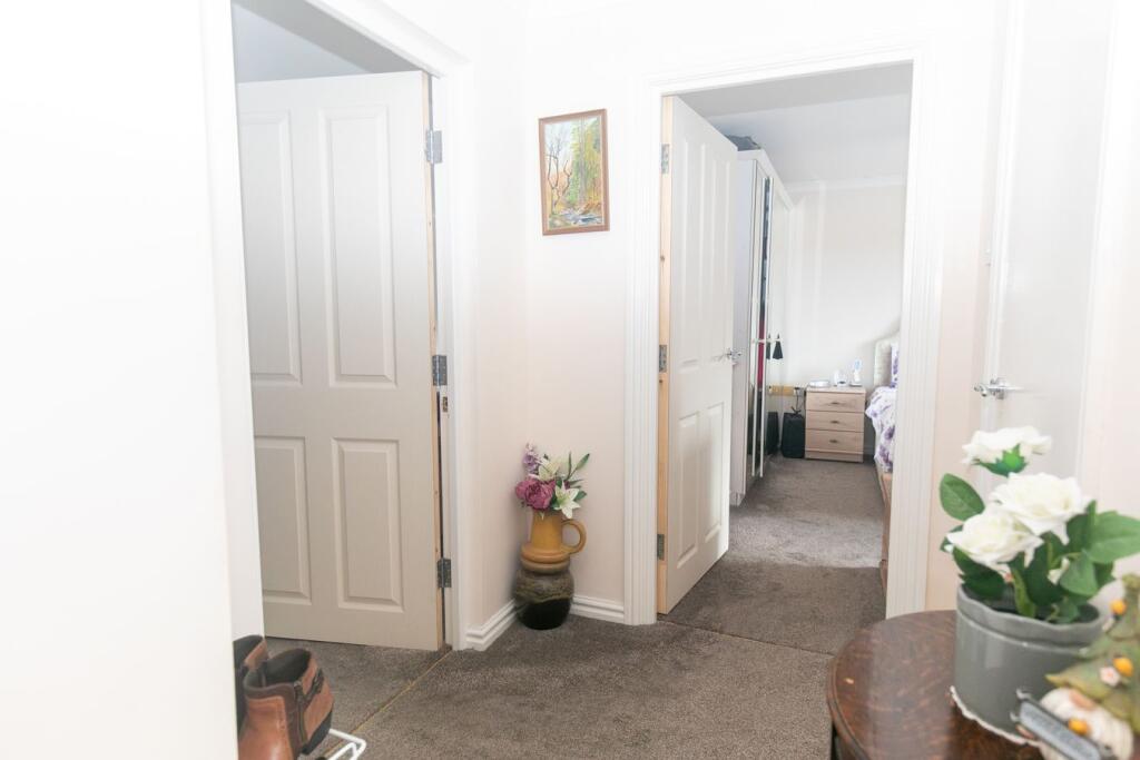 Apartment in Ramsey, Garff - View 4