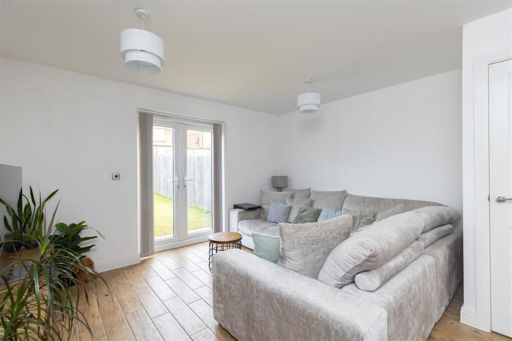 House in Chorley, Clayton-le-Woods - View 2