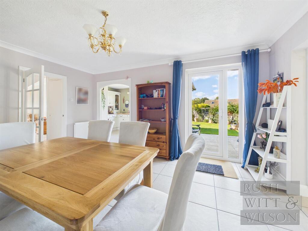 House in Tonbridge - More