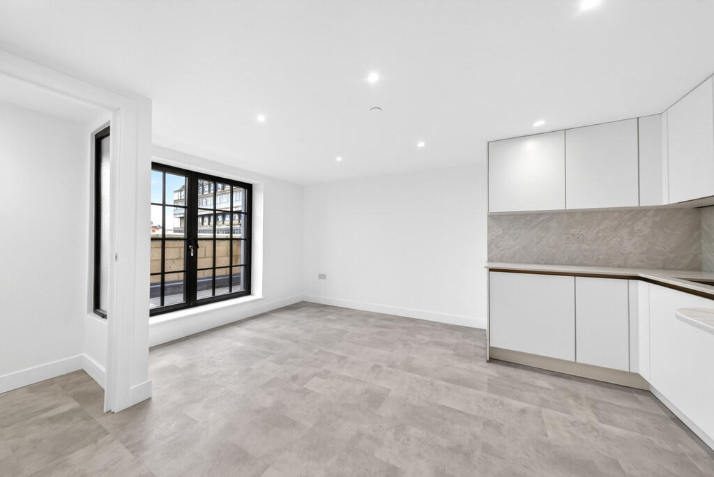 Main image of property: Fieldgate Street