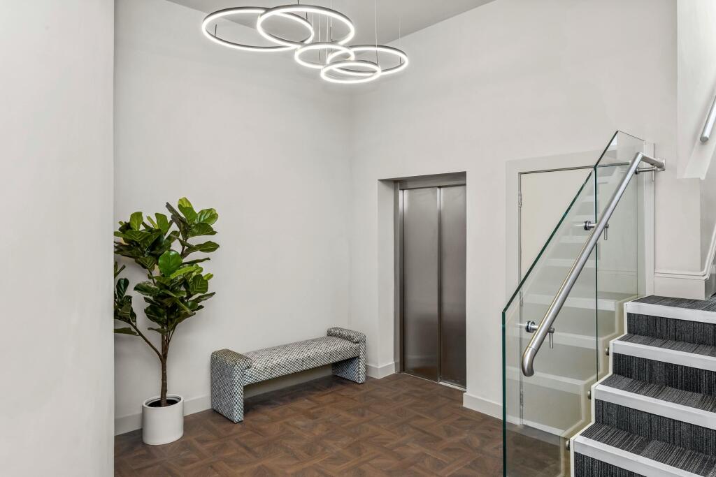 West Street, 59, Academy House-016.jpg