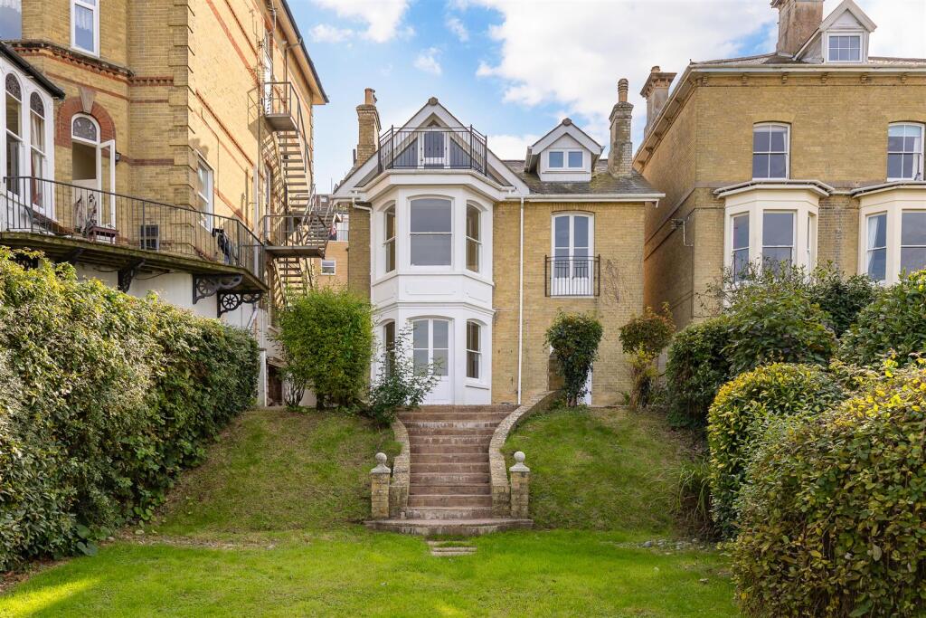 Main image of property: Cliff Road, Cowes