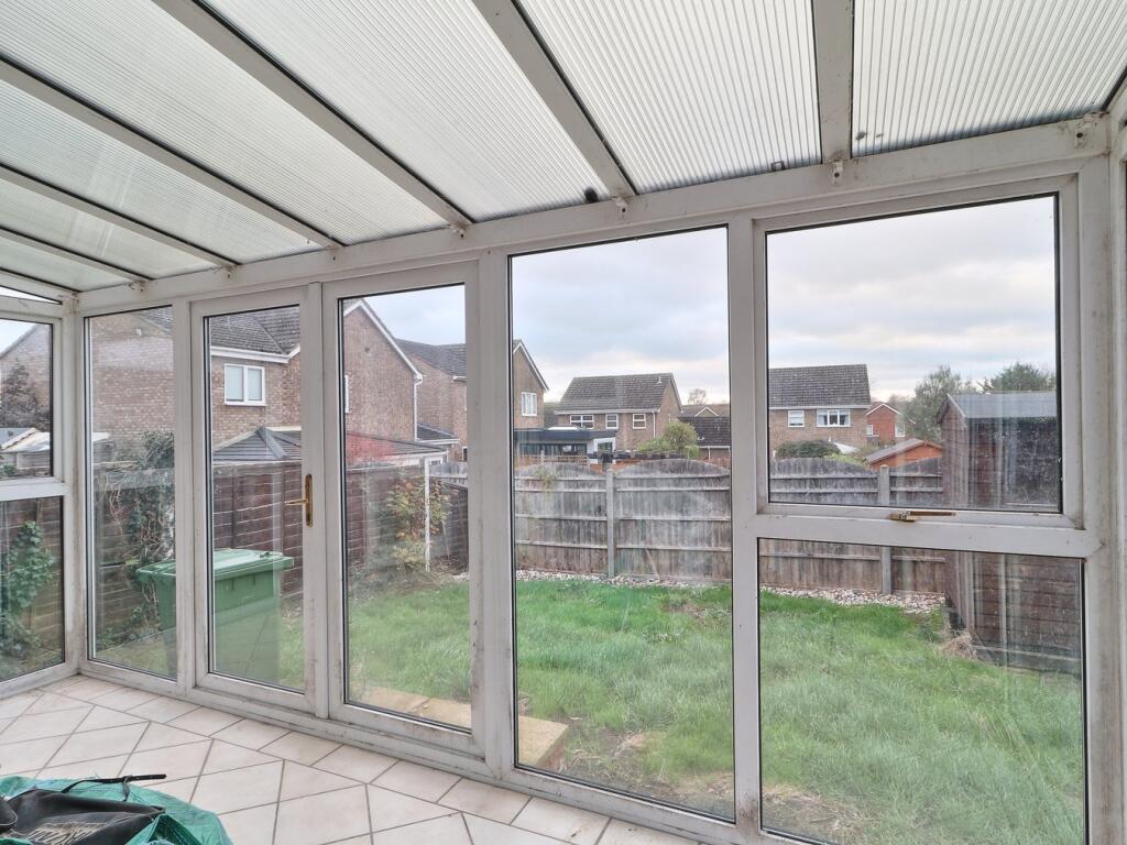 Cornwall Court, Eaton Socon, St Neots, PE19 photo 5
