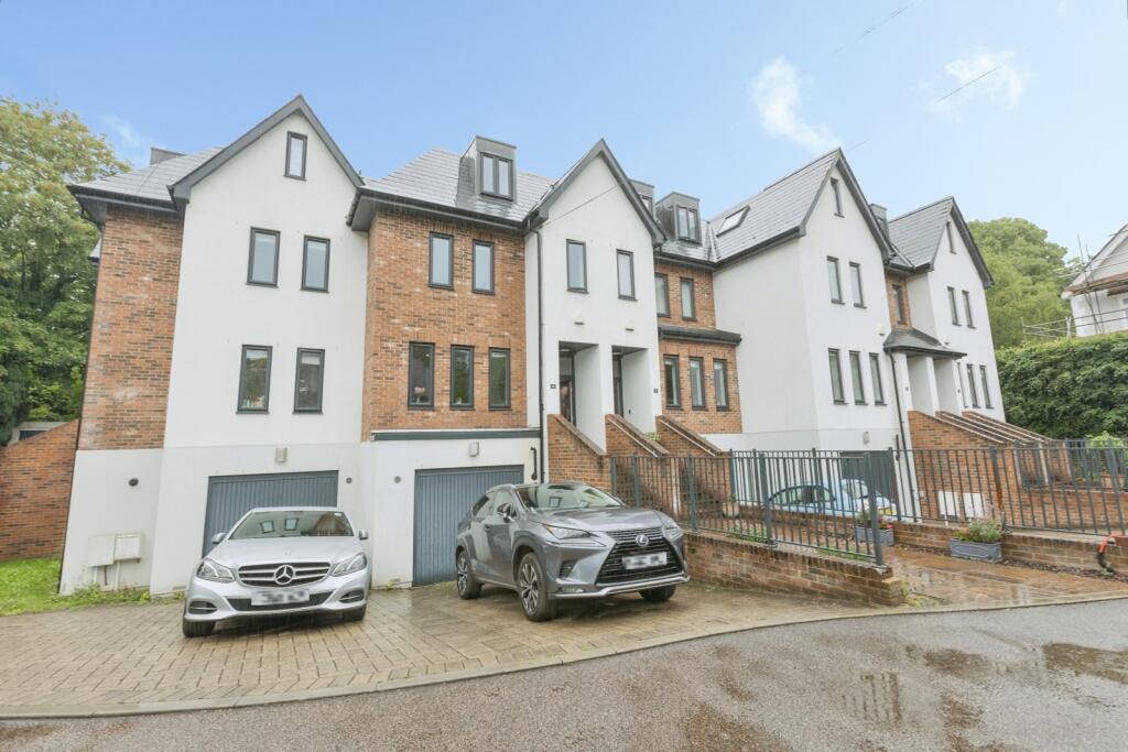 Main image of property: Bishops Down Park Road, TUNBRIDGE WELLS, Kent, TN4