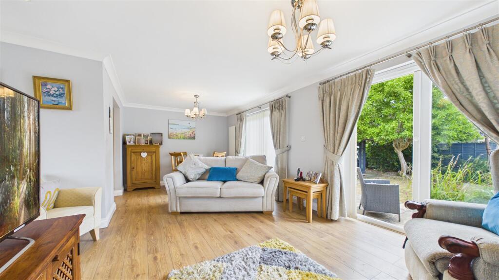 House in Peterborough - View 4