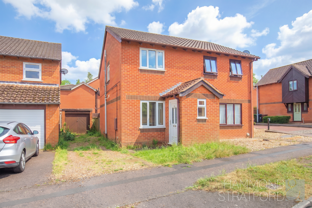 Main image of property: Admirals Way, Hethersett