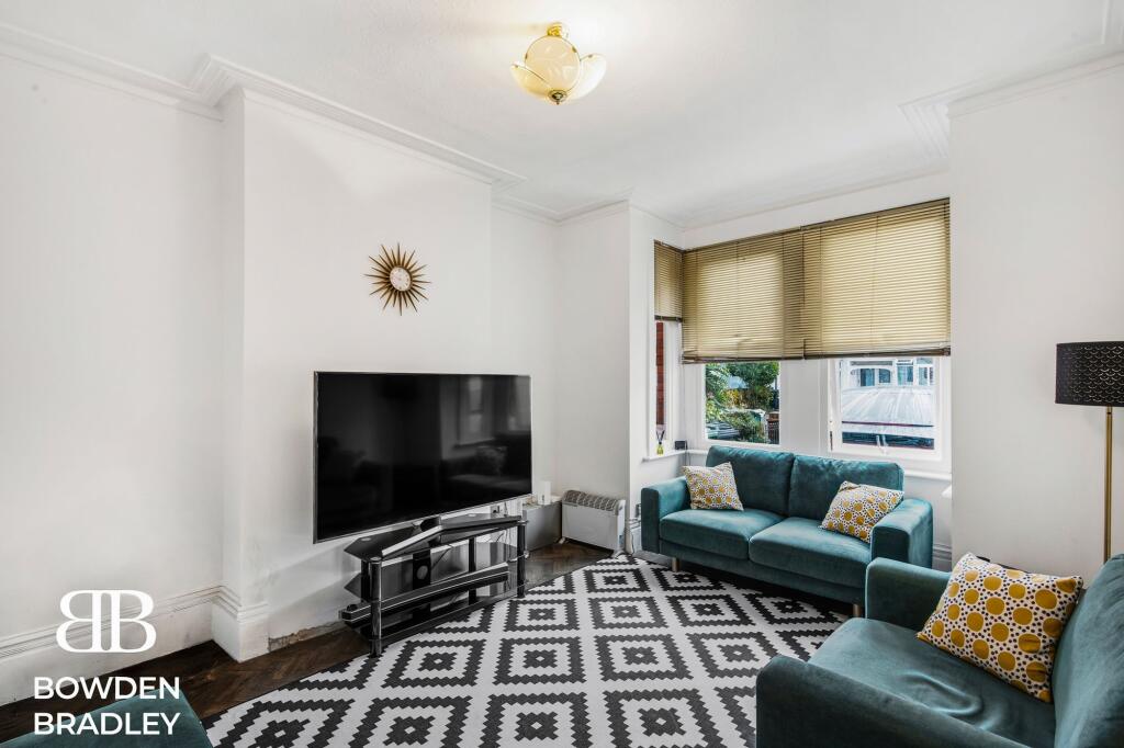 Auckland Road, Ilford, IG1 photo 3