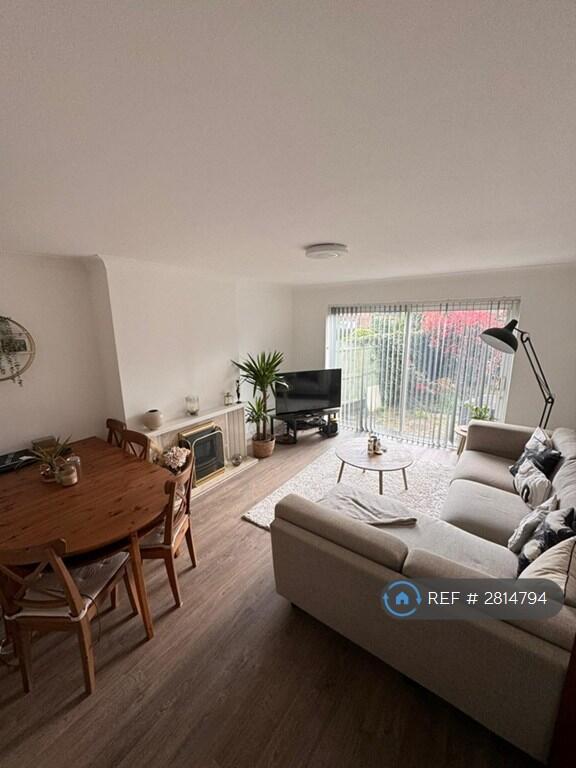 Main image of property: Littlecote Place, Pinner, HA5