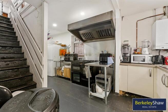 219 Knowsley RD-52.jpg