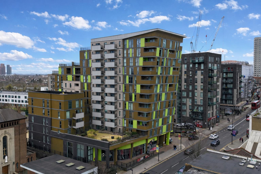 Main image of property: High Road, Wembley, HA9