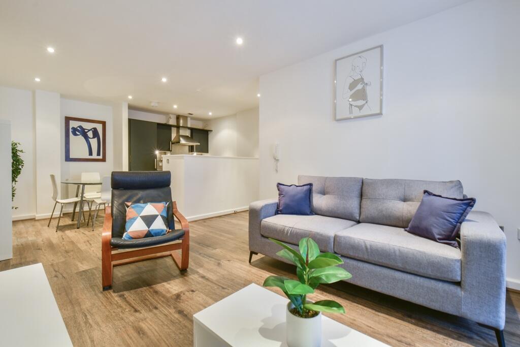 Main image of property: Regents Quay, Leeds City Centre