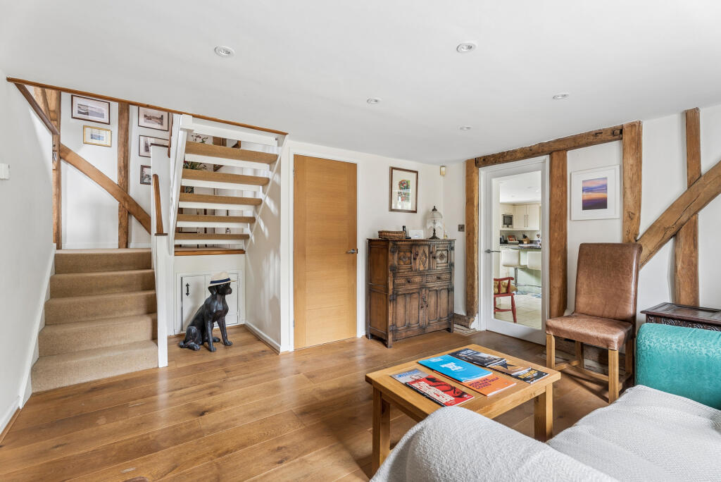 House in South Oxfordshire, Aston Rowant - More