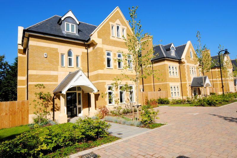 Main image of property: Havanna Drive, London, NW11