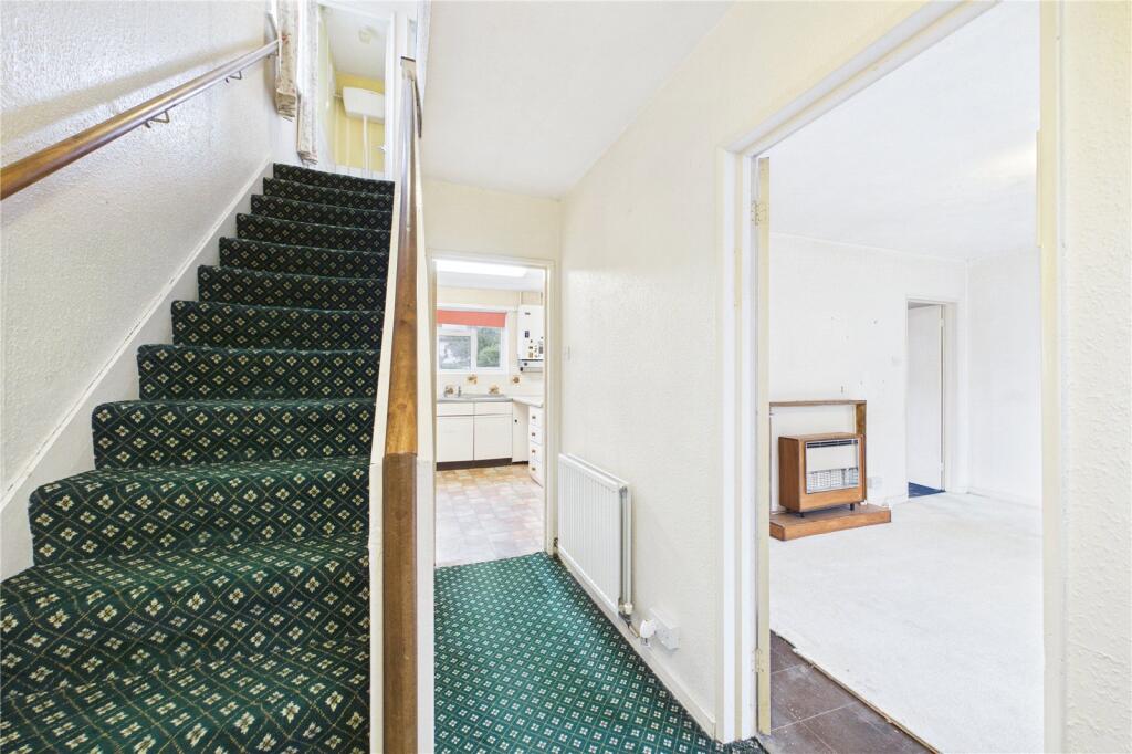 Portway, Baughurst, Tadley, Hampshire, RG26 photo 2