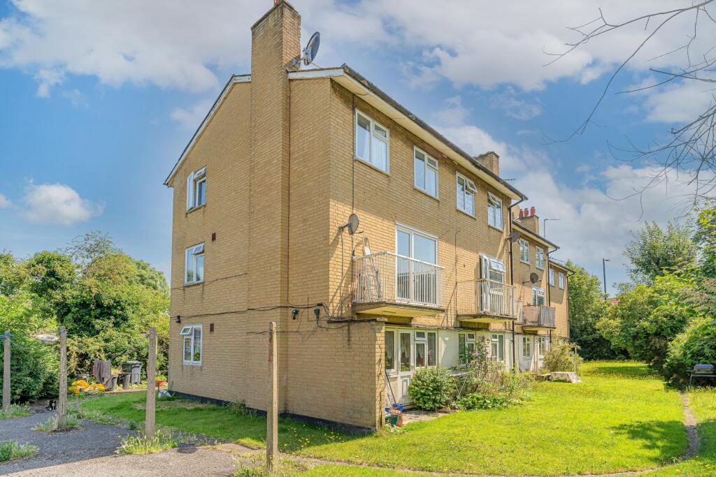 Main image of property: Hertford Road, London