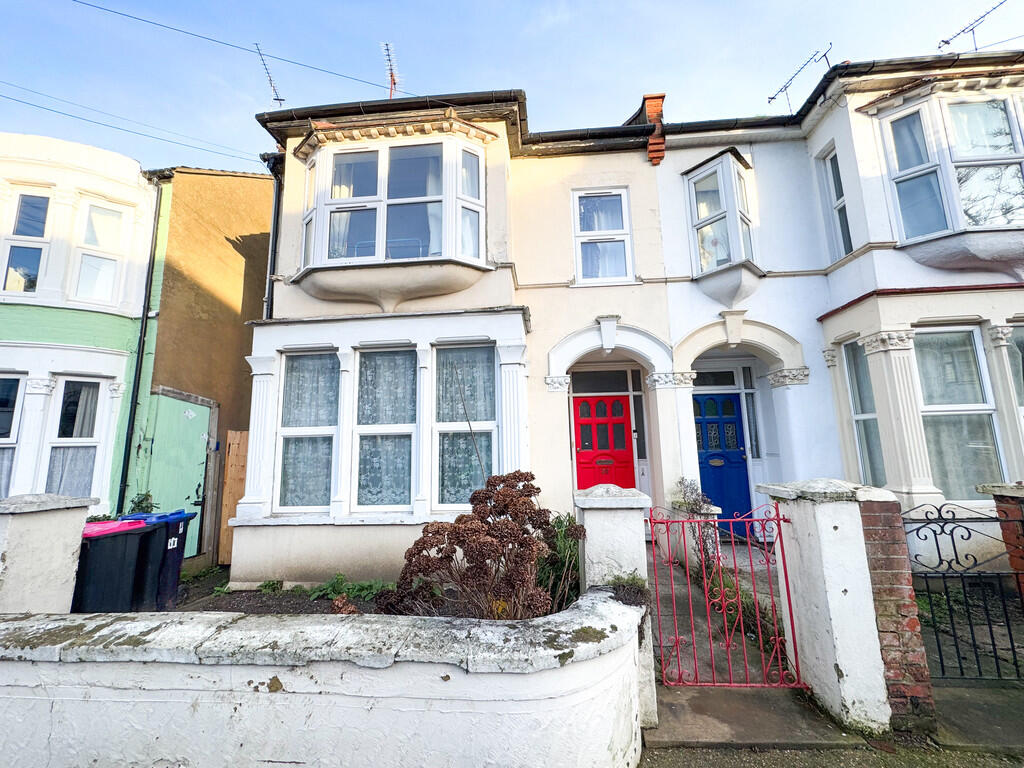 Main image of property: Brightwell Avenue, Westcliff-on-Sea