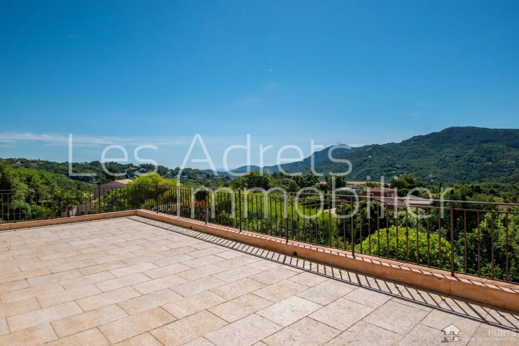 Main image of property: Provence-Alps-Cote d`Azur, Var, Les Adrets-de-l`Estérel