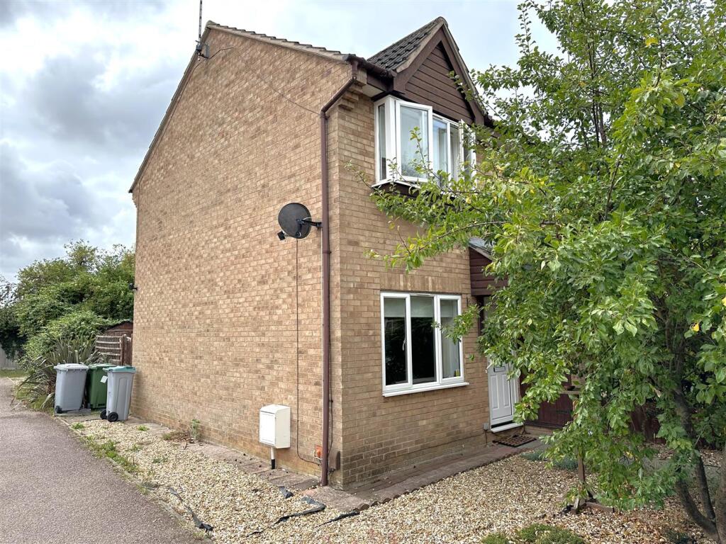 Main image of property: Sawyers Close, Newark