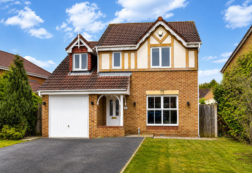 Main image of property: Thirlmere Close, Winsford