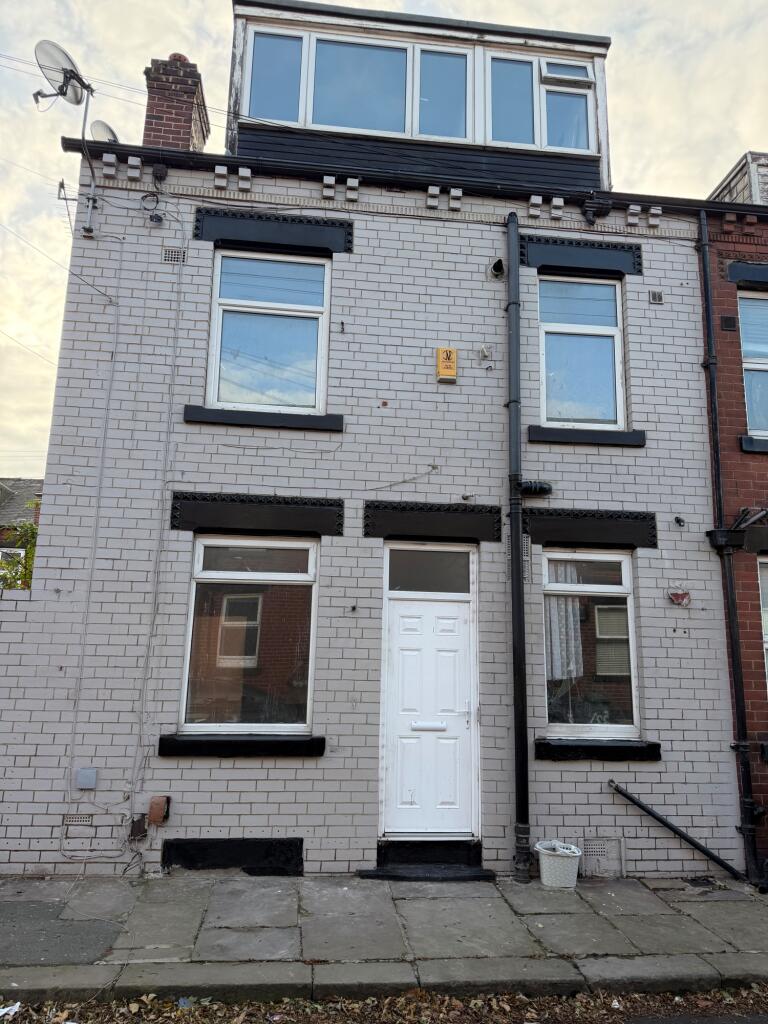 Main image of property: Noster View, Leeds, West Yorkshire, LS11