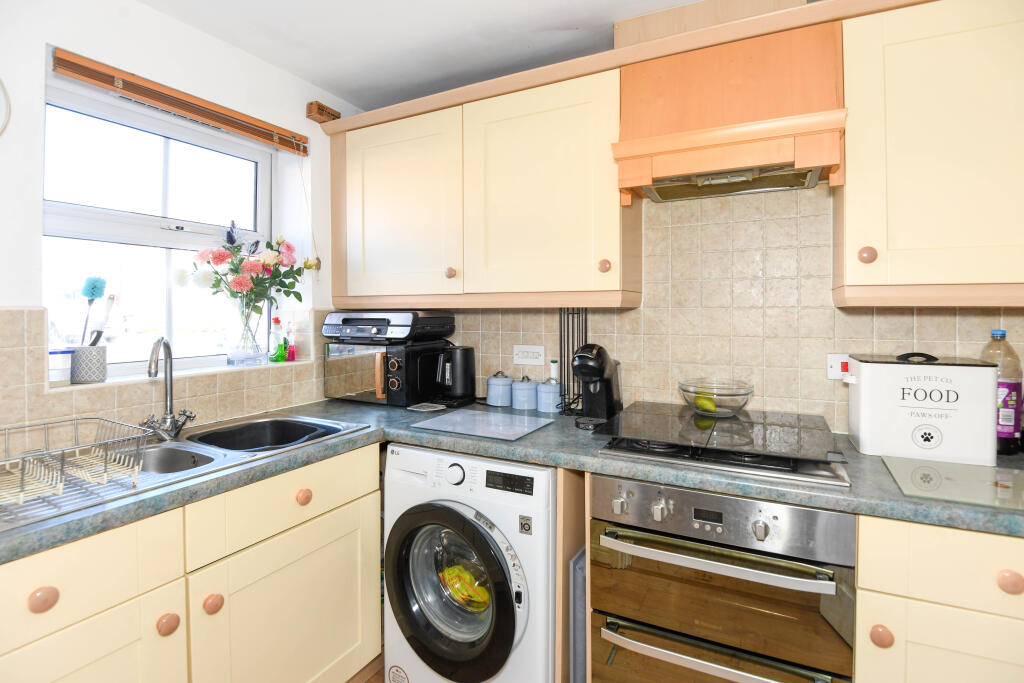 House in Bath, Trowbridge - View 3