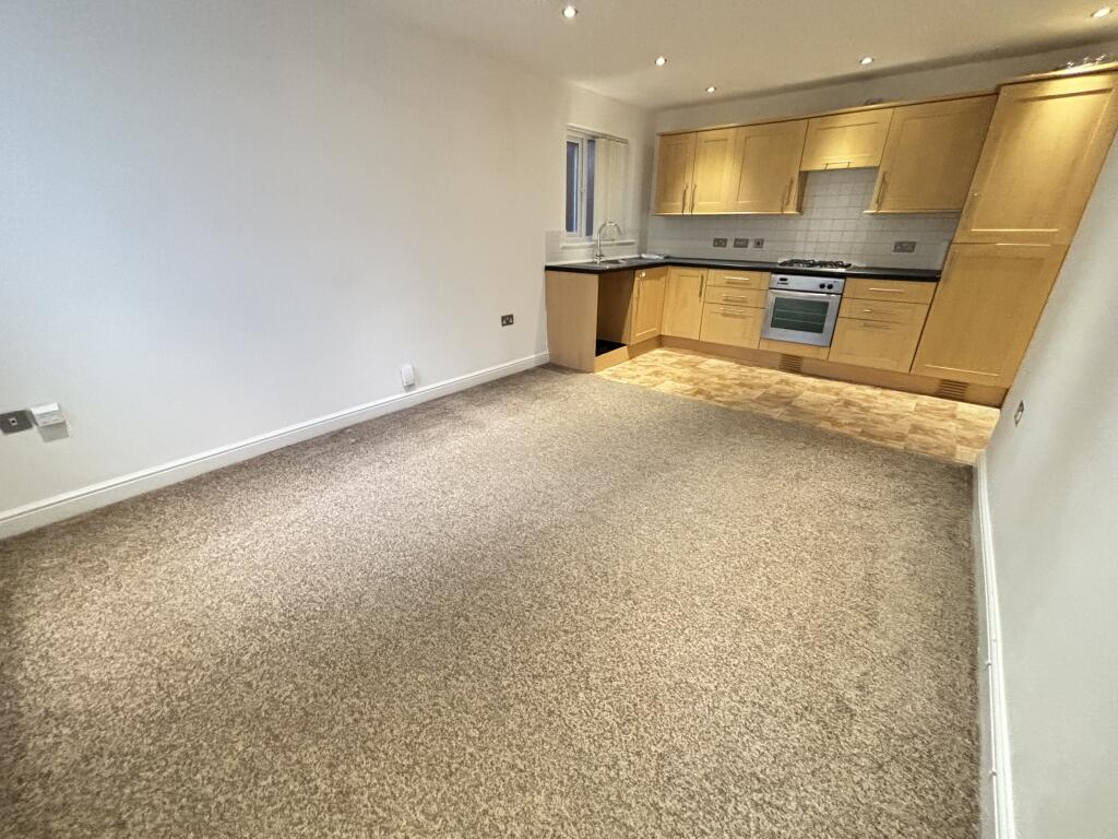 Apartment in Coventry - View 4