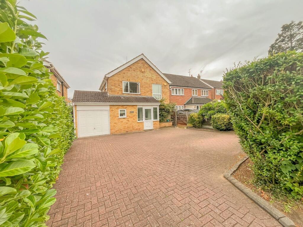 Main image of property: Dunchurch Road, Rugby, CV22