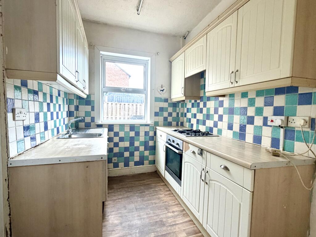 House in Sheffield, South Yorkshire - View 4