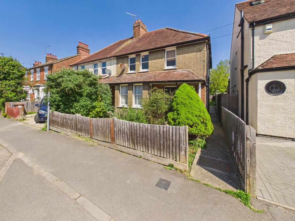 Main image of property: Highbridge Road, Aylesbury, Buckinghamshire