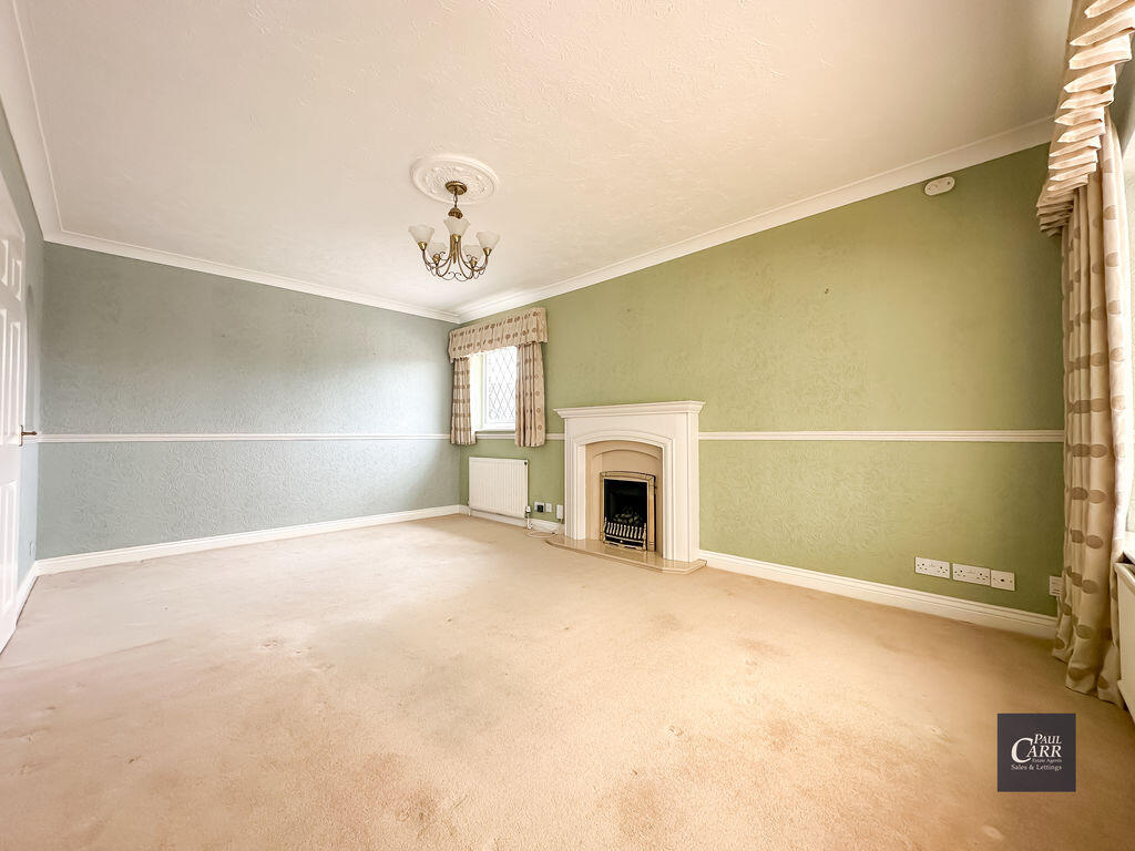 House in Walsall, West Midlands - View 4
