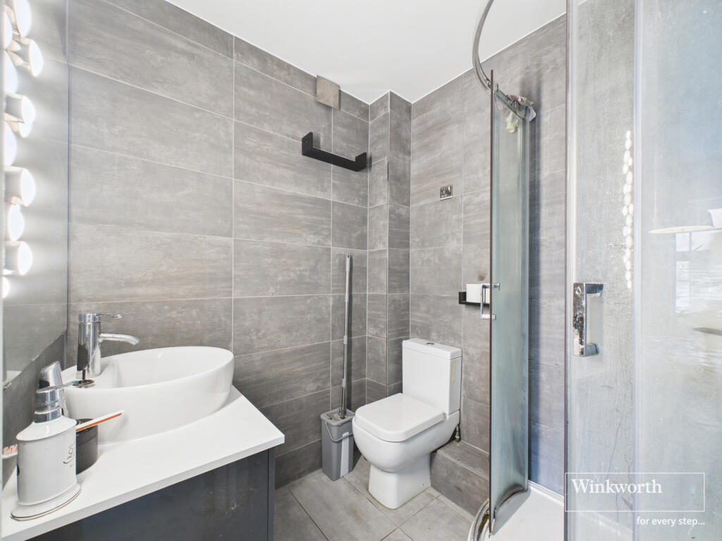 Apartment in London, Preston - More